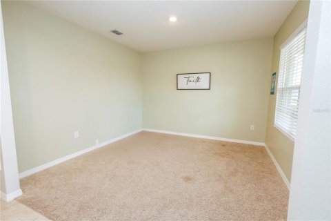 Villa ou maison à vendre à Tavares, Floride: 4 chambres, 225.94 m2 № 2348255 - photo 12