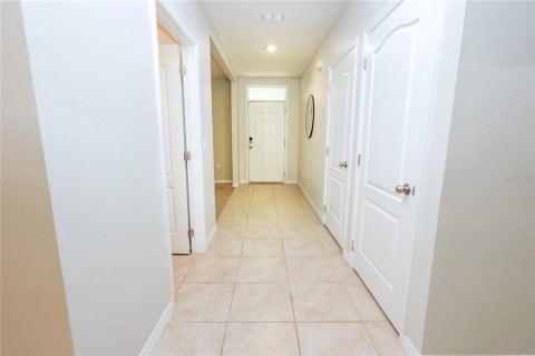 Villa ou maison à vendre à Tavares, Floride: 4 chambres, 225.94 m2 № 2348255 - photo 3
