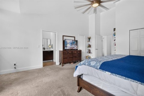 Condo in Aventura, Florida, 4 bedrooms  № 2186348 - photo 29