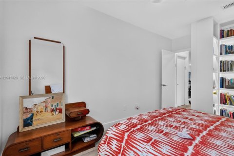 Condo in Aventura, Florida, 4 bedrooms  № 2186348 - photo 23