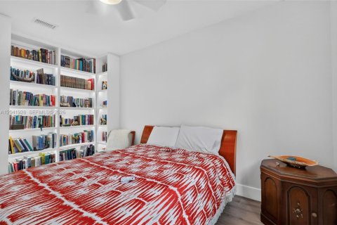 Condo in Aventura, Florida, 4 bedrooms  № 2186348 - photo 24