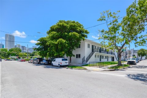 Apartment in Miami, Florida 1 bedroom № 2395065 - photo 19