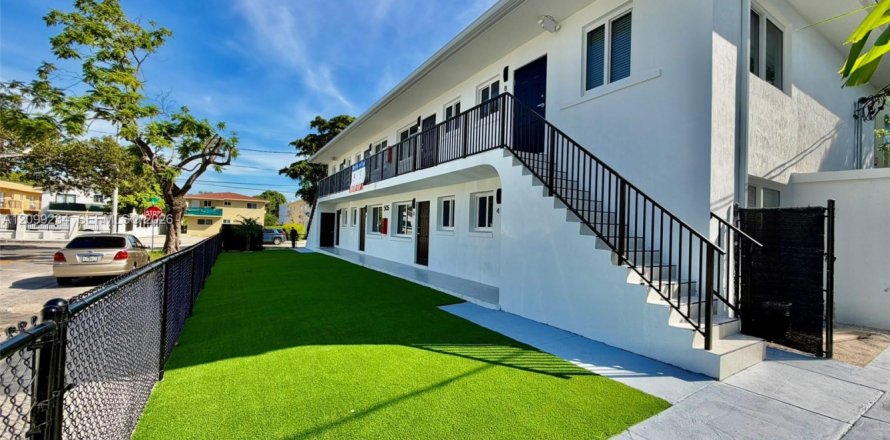 Apartment in Miami, Florida 1 bedroom № 2395065