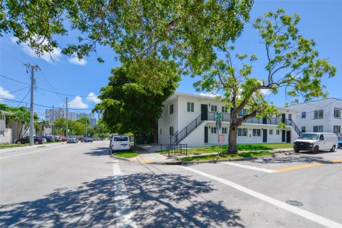 Apartment in Miami, Florida 1 bedroom № 2395065 - photo 20