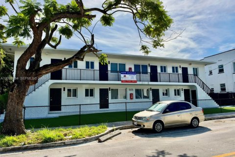 Apartment in Miami, Florida 1 bedroom № 2395065 - photo 3