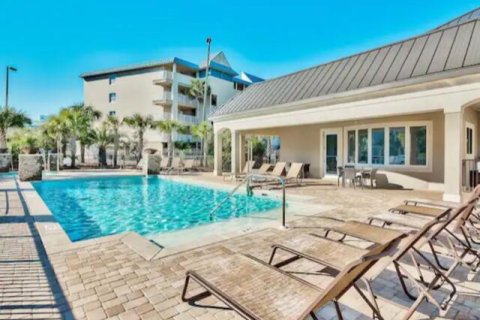 Condominio en venta en Miramar Beach, Florida, 3 dormitorios, 121.42 m2 № 590459 - foto 1