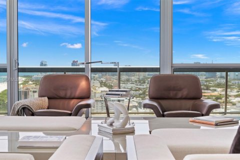 Condo in Miami Beach, Florida, 3 bedrooms № 2081345 - photo 6