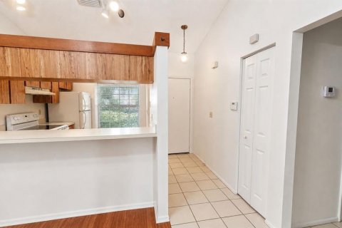 House in Largo, Florida 2 bedrooms, 96.25 sq.m. № 2152026 - photo 8