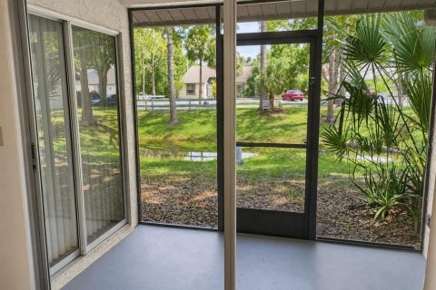 House in Largo, Florida 2 bedrooms, 96.25 sq.m. № 2152026 - photo 19