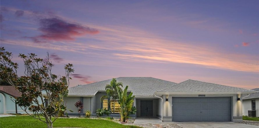 Villa ou maison à Punta Gorda, Floride 3 chambres, 171.68 m2 № 2312831