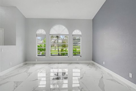 Villa ou maison à vendre à Punta Gorda, Floride: 3 chambres, 171.68 m2 № 2312831 - photo 8