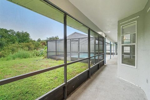 Villa ou maison à vendre à Punta Gorda, Floride: 3 chambres, 171.68 m2 № 2312831 - photo 30