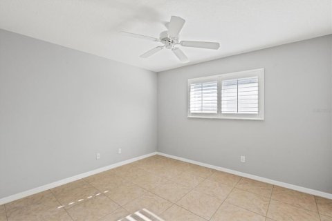 Casa en venta en Bradenton, Florida, 3 dormitorios, 225.75 m2 № 1800051 - foto 21