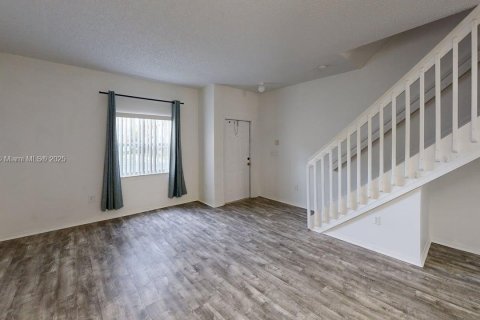 Adosado en alquiler en Homestead, Florida, 3 dormitorios, 134.89 m2 № 1956035 - foto 6