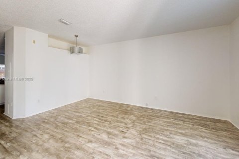 Adosado en alquiler en Homestead, Florida, 3 dormitorios, 134.89 m2 № 1956035 - foto 4