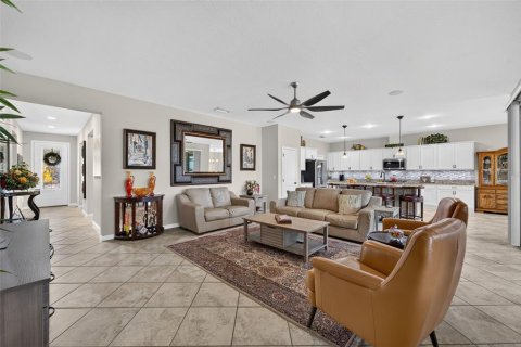 Villa ou maison à vendre à Groveland, Floride: 3 chambres, 221.01 m2 № 2423679 - photo 8