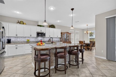 Villa ou maison à vendre à Groveland, Floride: 3 chambres, 221.01 m2 № 2423679 - photo 13