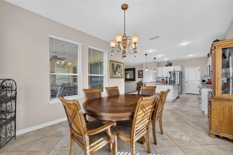 Villa ou maison à vendre à Groveland, Floride: 3 chambres, 221.01 m2 № 2423679 - photo 22