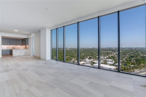 Condo in Tampa, Florida, 3 bedrooms № 2231697 - photo 10