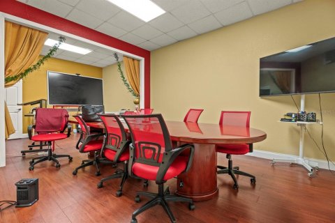 Immobilier commercial à vendre à Orlando, Floride: 119.1 m2 № 2217288 - photo 10