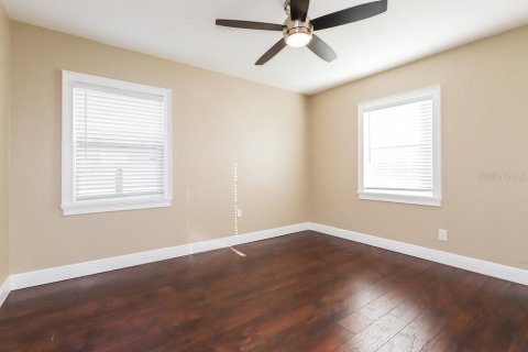 Casa en alquiler en Tampa, Florida, 4 dormitorios, 171.68 m2 № 1880652 - foto 12