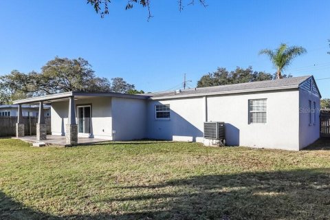 Casa en alquiler en Tampa, Florida, 4 dormitorios, 171.68 m2 № 1880652 - foto 16