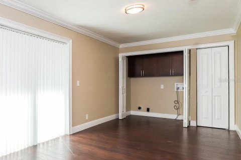 Casa en alquiler en Tampa, Florida, 4 dormitorios, 171.68 m2 № 1880652 - foto 8
