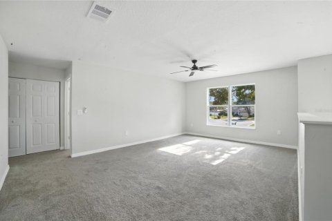 Casa en venta en Edgewood, Florida, 5 dormitorios, 285.02 m2 № 1914990 - foto 21