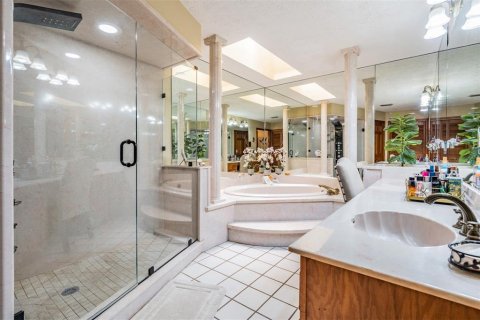 House in Riverview, Florida 4 bedrooms, 249.63 sq.m. № 2208665 - photo 23