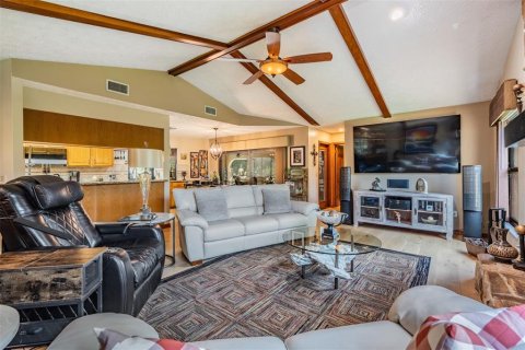 House in Riverview, Florida 4 bedrooms, 249.63 sq.m. № 2208665 - photo 18