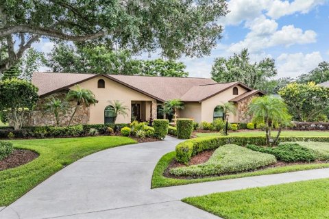 House in Riverview, Florida 4 bedrooms, 249.63 sq.m. № 2208665 - photo 3