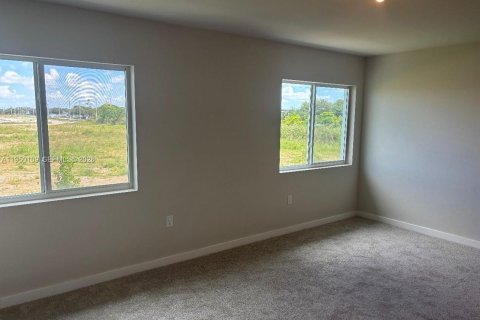 Снять в аренду таунхаус в Флорида-Сити, Флорида 3 спальни, 132.39м2, № 2005748 - фото 7