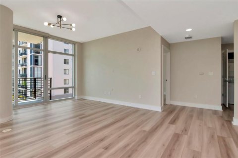Condominio en venta en Tampa, Florida, 2 dormitorios, 128.11 m2 № 1874019 - foto 12