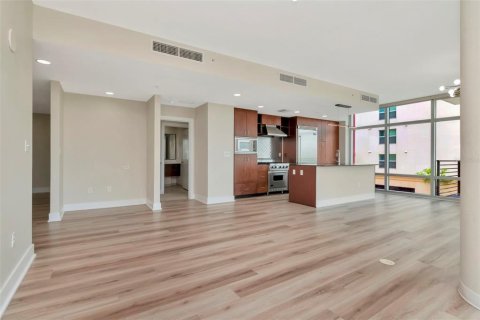 Condominio en venta en Tampa, Florida, 2 dormitorios, 128.11 m2 № 1874019 - foto 16