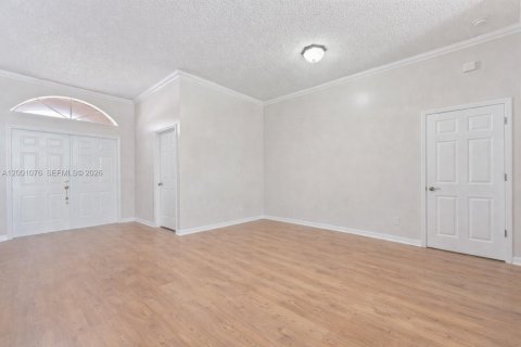 House in Homestead, Florida 4 bedrooms, 191.38 sq.m. № 2066898 - photo 6