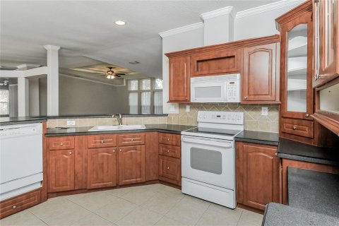 House in Riverview, Florida 3 bedrooms, 185.71 sq.m. № 1882974 - photo 7