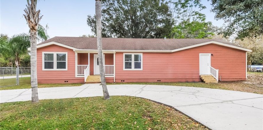 House in Riverview, Florida 3 bedrooms, 185.71 sq.m. № 1882974