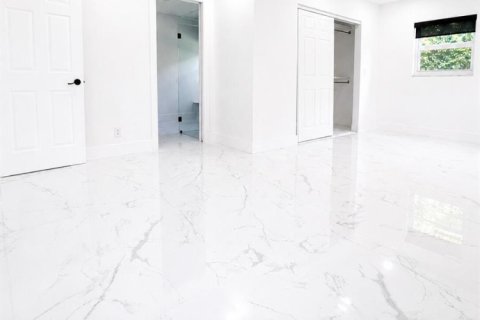 House in Boynton Beach, Florida 2 bedrooms, 132.66 sq.m. № 2154327 - photo 7