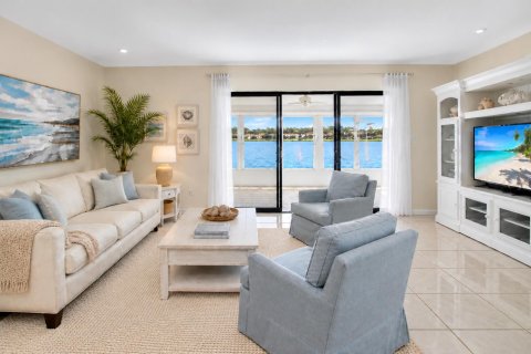 Villa ou maison à vendre à Boynton Beach, Floride: 2 chambres, 121.7 m2 № 2429819 - photo 19