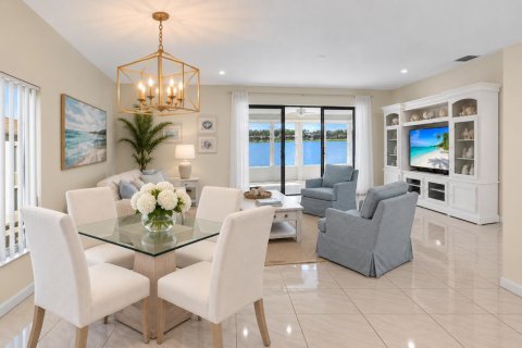 Villa ou maison à vendre à Boynton Beach, Floride: 2 chambres, 121.7 m2 № 2429819 - photo 13