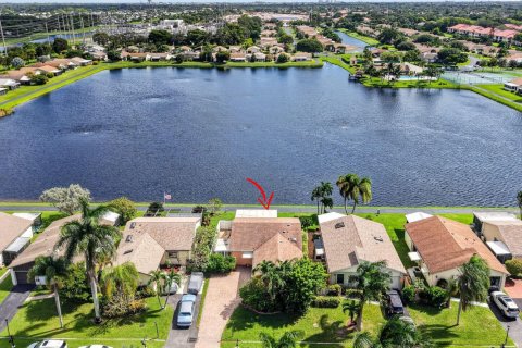 Villa ou maison à vendre à Boynton Beach, Floride: 2 chambres, 121.7 m2 № 2429819 - photo 2