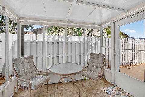 Villa ou maison à vendre à Boynton Beach, Floride: 2 chambres, 121.7 m2 № 2429819 - photo 9