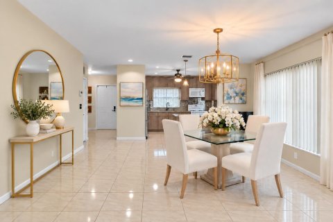 Villa ou maison à vendre à Boynton Beach, Floride: 2 chambres, 121.7 m2 № 2429819 - photo 15