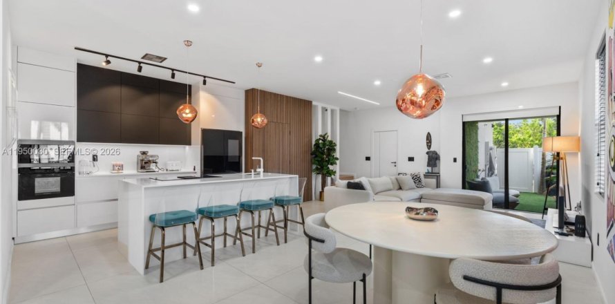 Townhouse in Fort Lauderdale, Florida 3 bedrooms, 176.51 sq.m. № 2005636