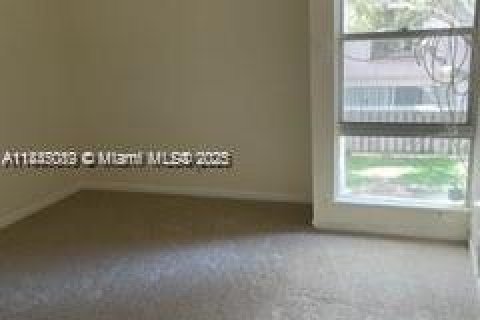 Condo in Plantation, Florida, 3 bedrooms  № 1840784 - photo 28