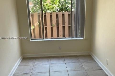 Condo in Plantation, Florida, 3 bedrooms  № 1840784 - photo 4