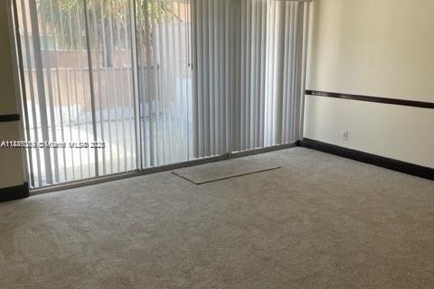 Condo in Plantation, Florida, 3 bedrooms  № 1840784 - photo 15