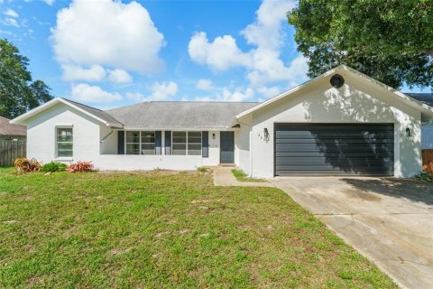 House in Titusville, Florida 3 bedrooms, 135.45 sq.m. № 1916278 - photo 1