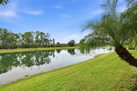 Villa ou maison à vendre à Venice, Floride: 2 chambres, 178.47 m2 № 2398500 - photo 21