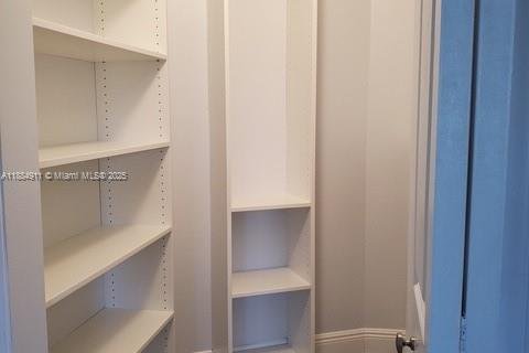 Condo in Coral Springs, Florida, 2 bedrooms  № 1930393 - photo 10